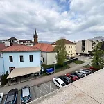 S Vírivkou V Centre - * Banská Bystrica